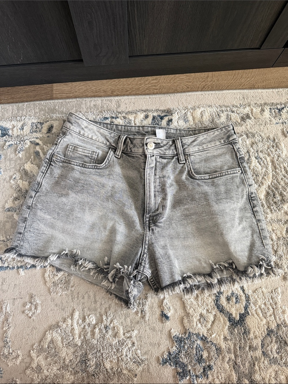 H&M Light Gray Distressed Denim Shorts